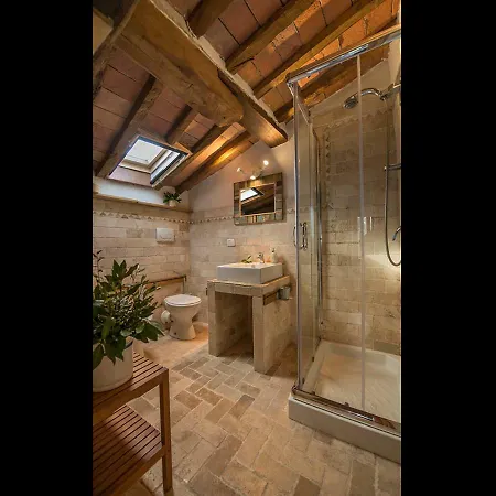 Alloro Nyaraló Rigomagno